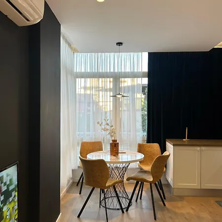 Appartement Alles Komuna Tirana