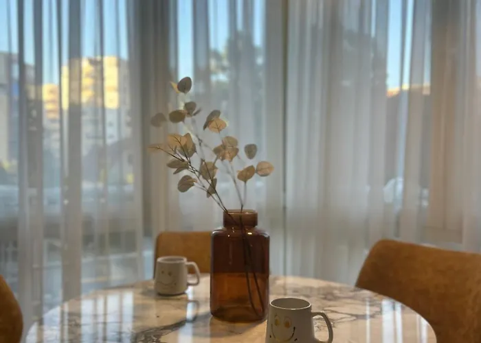 Alles Komuna Appartement